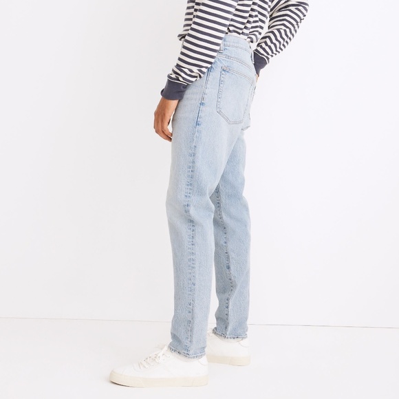 Madewell Vintage Taper Jeans in Becklow Wash - Picture 6 of 6